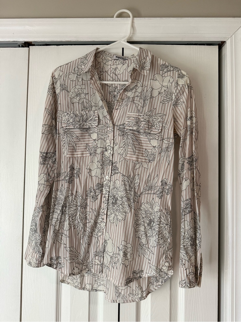 Express Cream Floral Stripe Button-Down Shirt